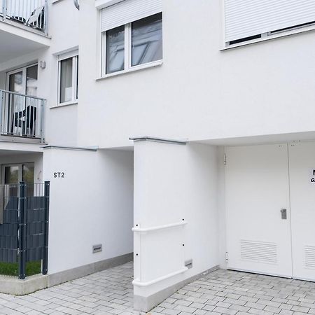 Modern Apartment With Balcony Near City Center Wenen Buitenkant foto