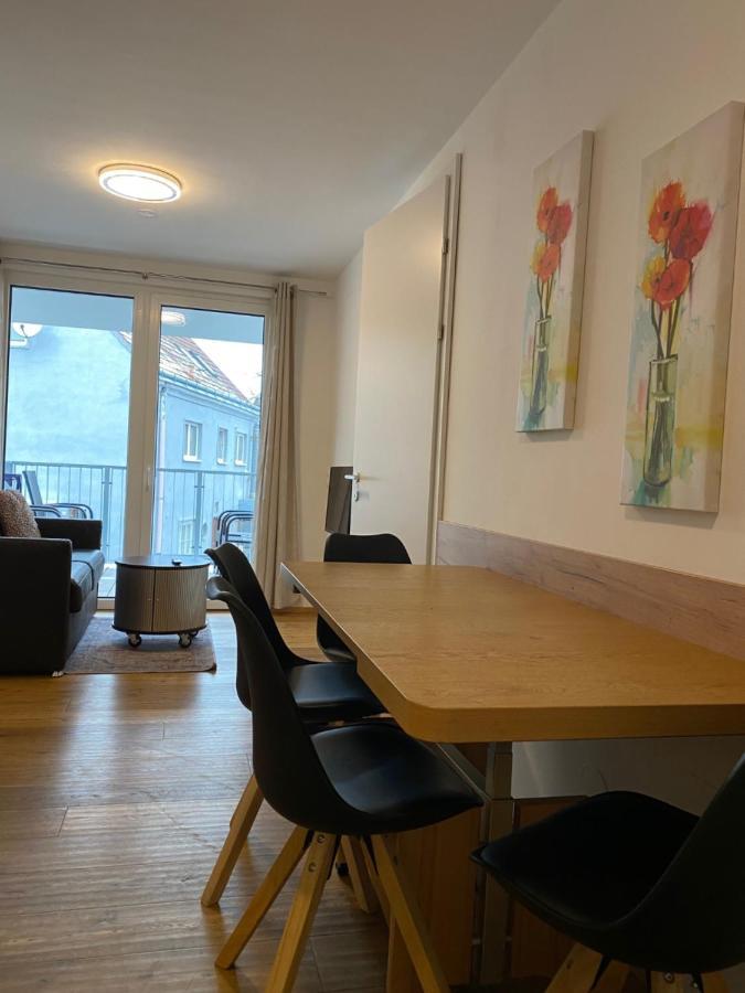 Modern Apartment With Balcony Near City Center Wenen Buitenkant foto
