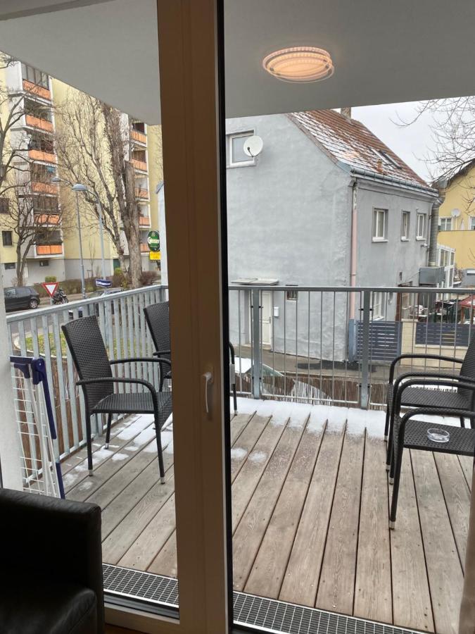 Modern Apartment With Balcony Near City Center Wenen Buitenkant foto