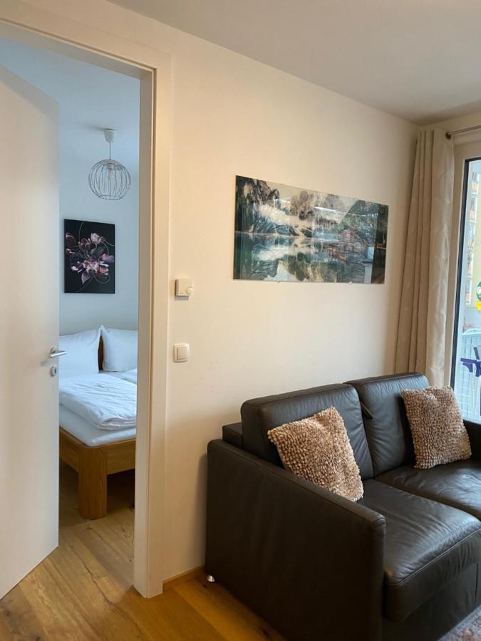 Modern Apartment With Balcony Near City Center Wenen Buitenkant foto